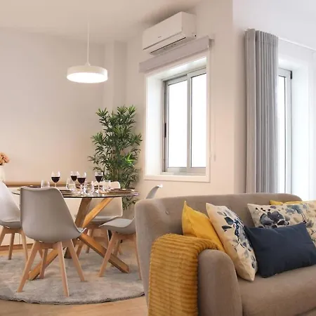 Marques Center Flat