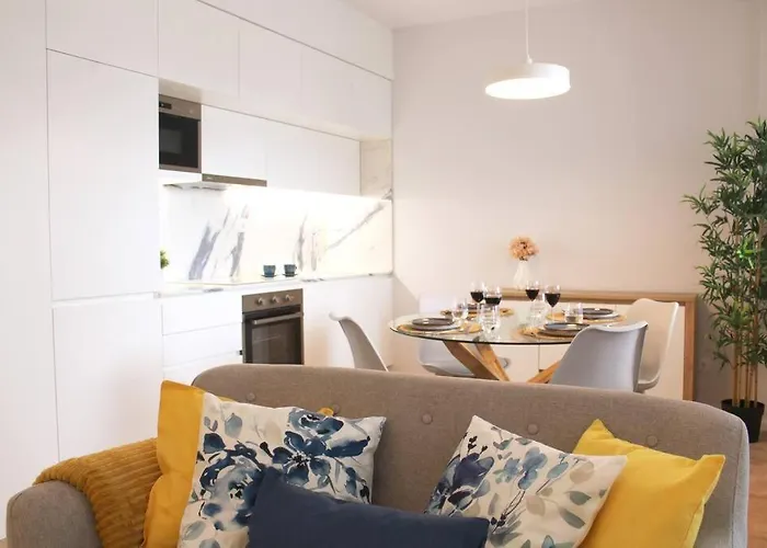 Marques Center Flat Διαμέρισμα *