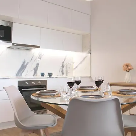 Marques Center Flat