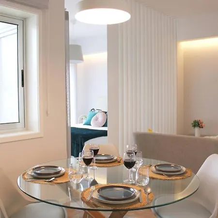 Marques Center Flat